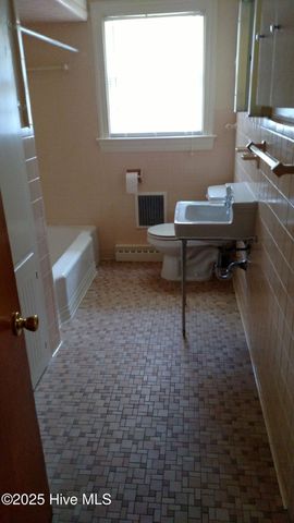 100 S Pineview Avenue, Goldsboro, NC 27530
