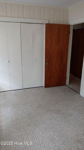 100 S Pineview Avenue, Goldsboro, NC 27530