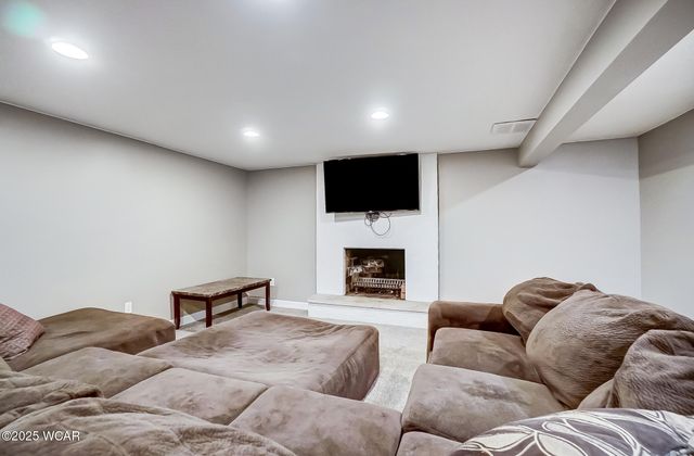 17946 National Road, Wapakoneta, OH 45895