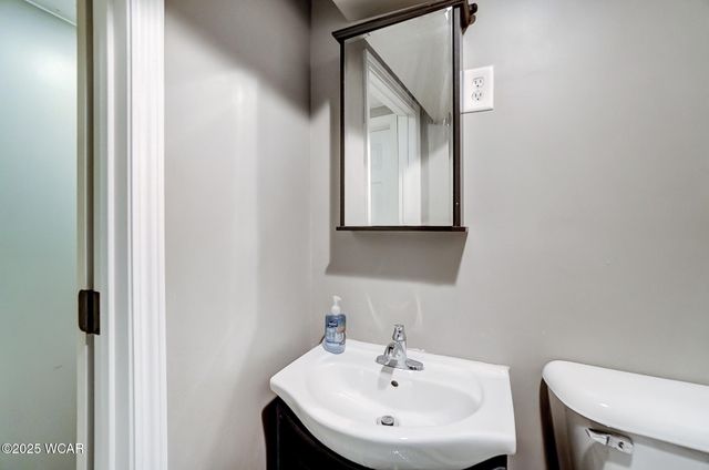 17946 National Road, Wapakoneta, OH 45895