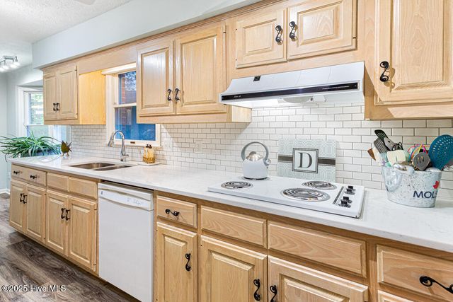 385 Pinehurst Trace Drive, Pinehurst, NC 28374