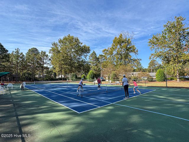 385 Pinehurst Trace Drive, Pinehurst, NC 28374