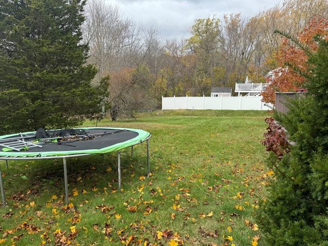 15 Stoneybrook, Burlington, MA 01803