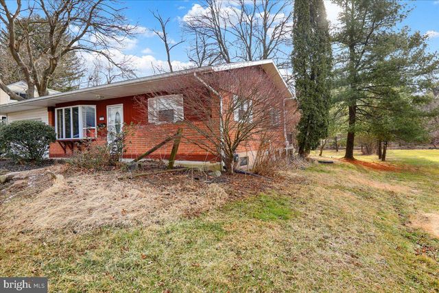 84 QUITTAPAHILLA DR, Annville, PA 17003