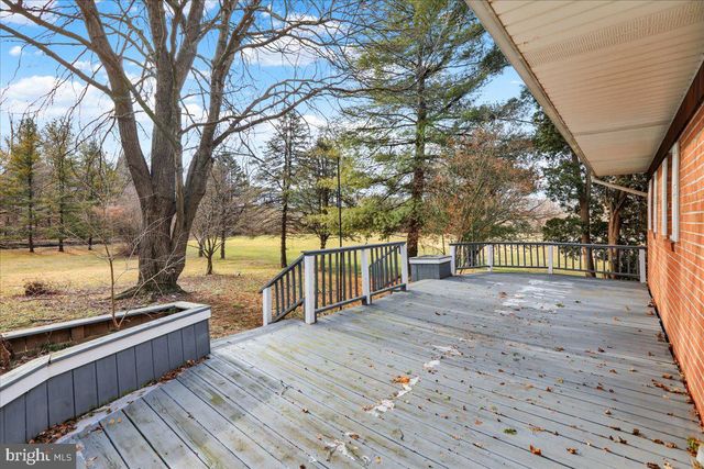 84 QUITTAPAHILLA DR, Annville, PA 17003