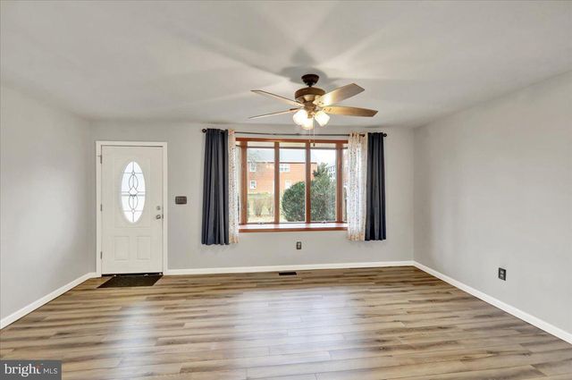 84 QUITTAPAHILLA DR, Annville, PA 17003