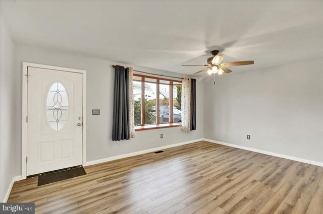 84 QUITTAPAHILLA DR, Annville, PA 17003