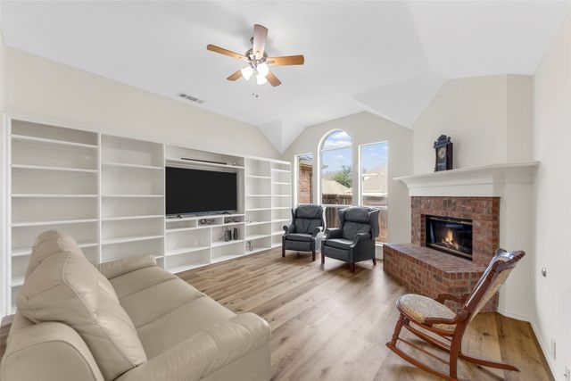 3309 Heatherbrook Drive, Plano, TX 75074