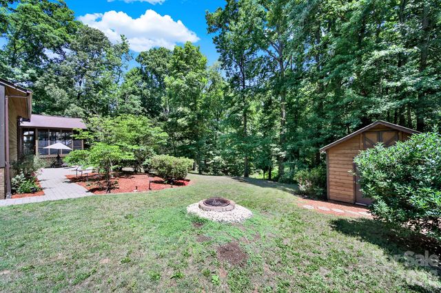 11510 Gelding Drive, Charlotte, NC 28215