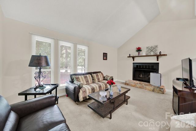 11510 Gelding Drive, Charlotte, NC 28215