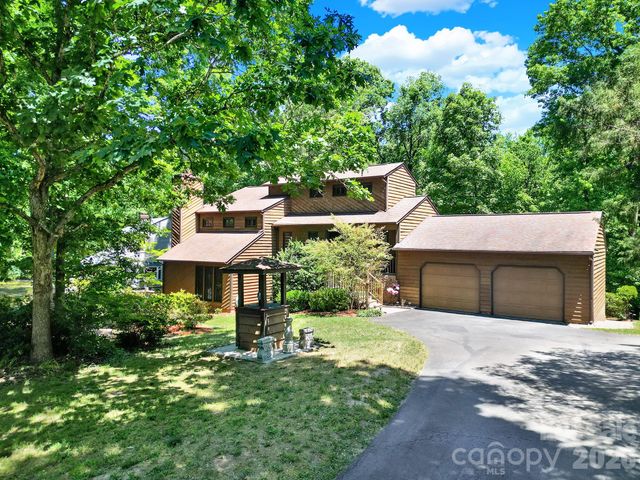 11510 Gelding Drive, Charlotte, NC 28215