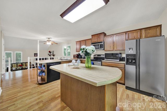 11510 Gelding Drive, Charlotte, NC 28215