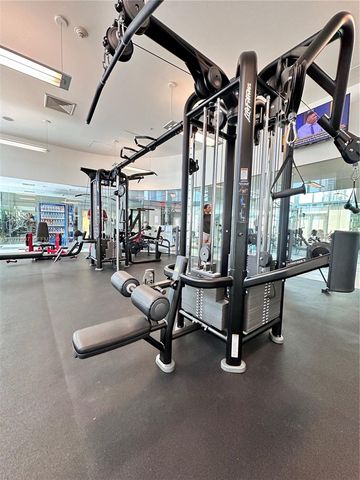 92 SW 3rd St 3105, Miami, FL 33130