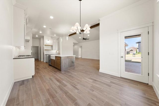 14608 Giverny Lane, Yukon, OK 73099