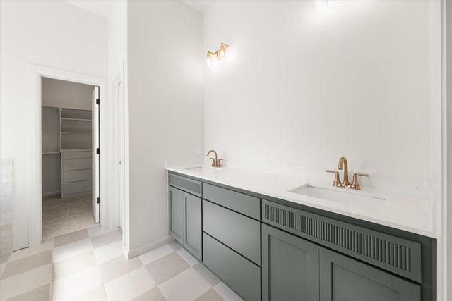 14608 Giverny Lane, Yukon, OK 73099