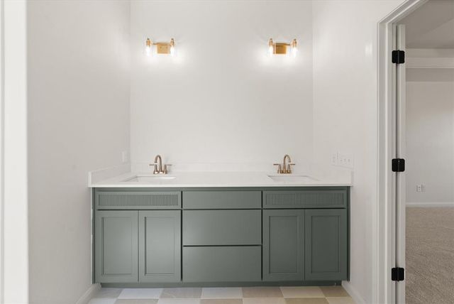 14608 Giverny Lane, Yukon, OK 73099