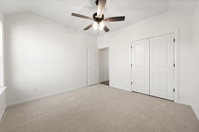 14608 Giverny Lane, Yukon, OK 73099