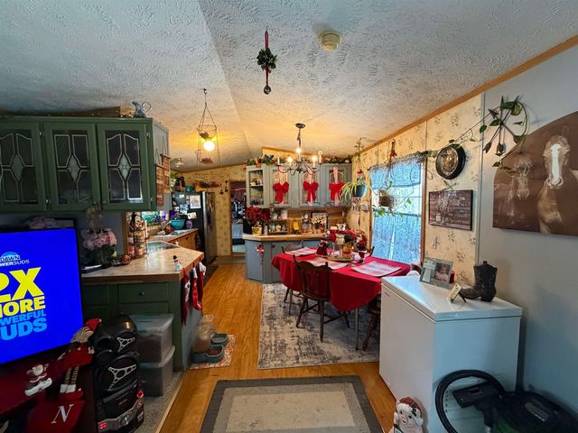 12 Wetherby Drive, Winchester, NH 03470