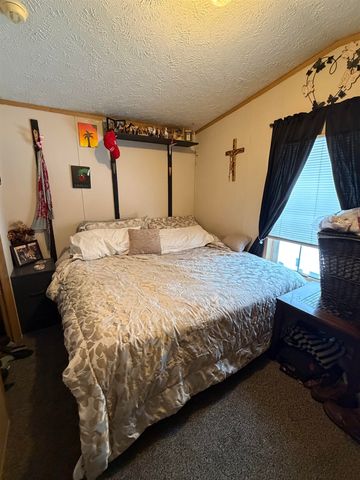 12 Wetherby Drive, Winchester, NH 03470