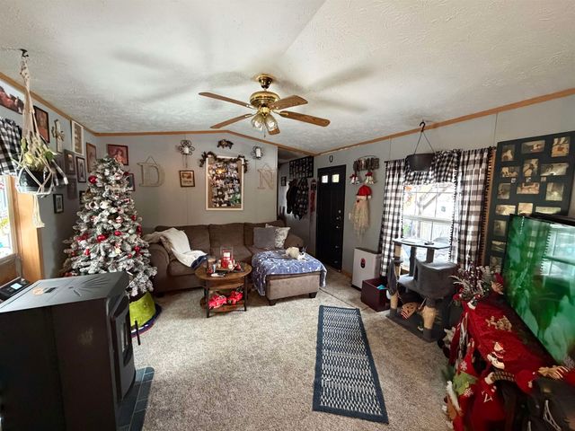 12 Wetherby Drive, Winchester, NH 03470