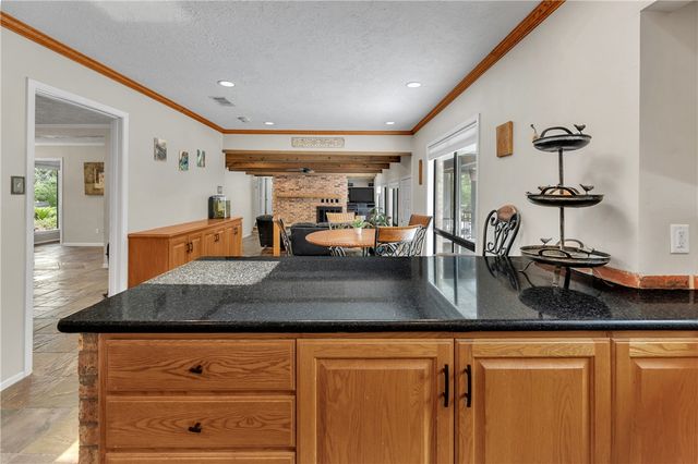 2604 Faulkner Drive, College Station, TX 77845