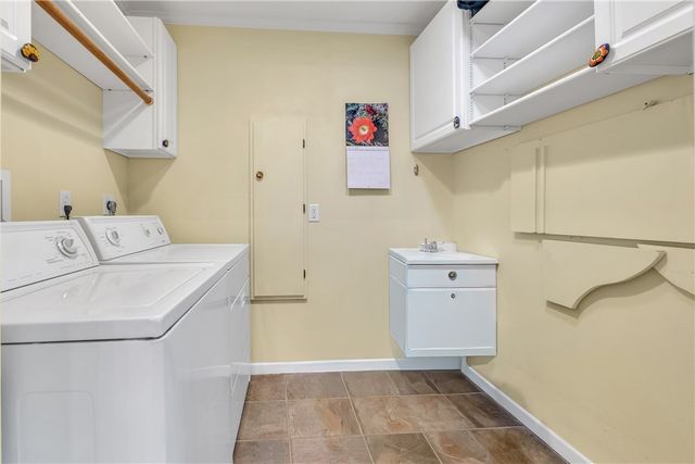 2604 Faulkner Drive, College Station, TX 77845