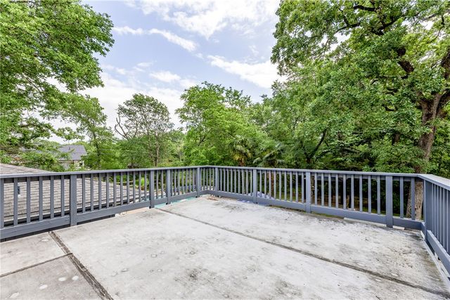 2604 Faulkner Drive, College Station, TX 77845