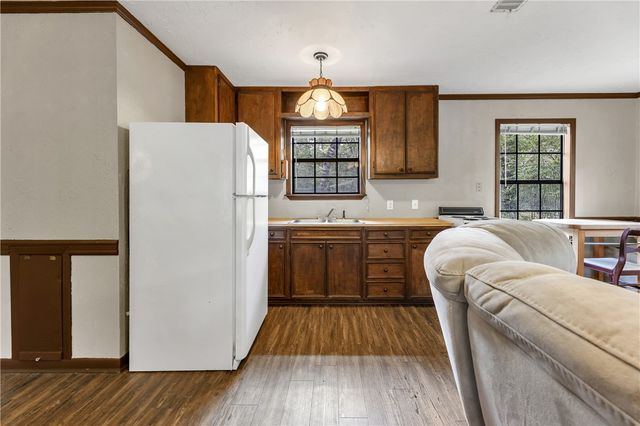 2604 Faulkner Drive, College Station, TX 77845