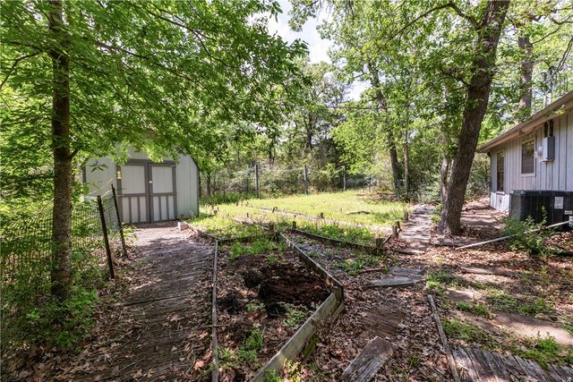 2604 Faulkner Drive, College Station, TX 77845
