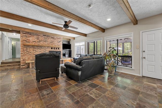2604 Faulkner Drive, College Station, TX 77845