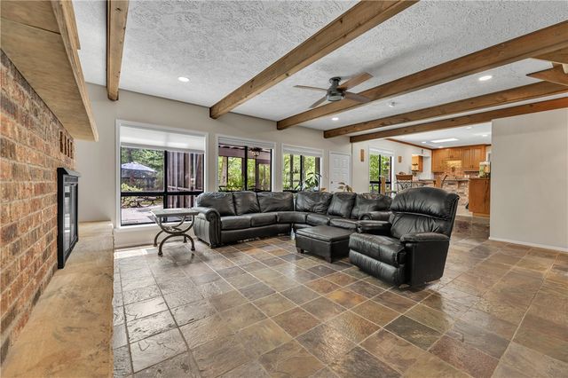 2604 Faulkner Drive, College Station, TX 77845