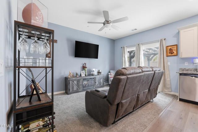 7812 Strawberry Lane, Bakersfield, CA 93313