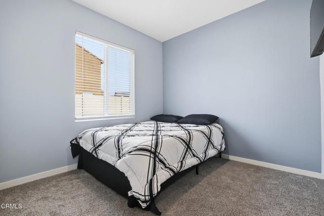 7812 Strawberry Lane, Bakersfield, CA 93313