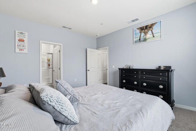 7812 Strawberry Lane, Bakersfield, CA 93313