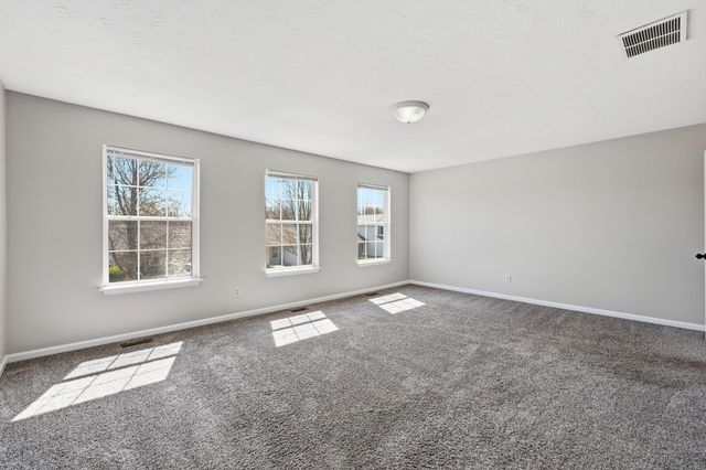 1925 Sandersville Road, Lexington, KY 40511