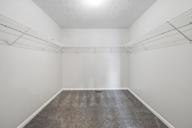 1925 Sandersville Road, Lexington, KY 40511