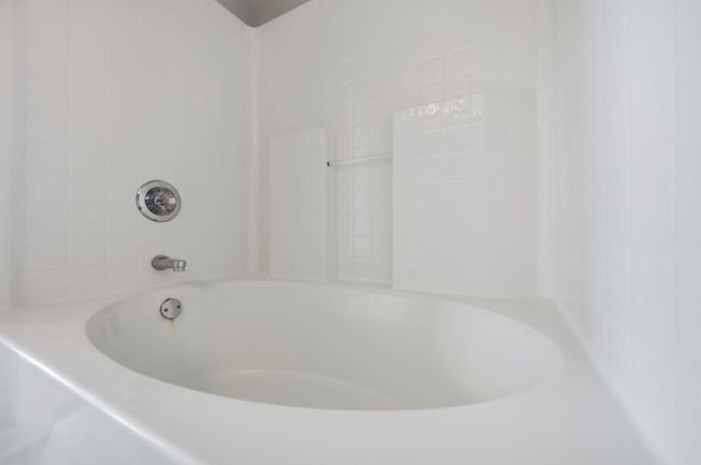 1925 Sandersville Road, Lexington, KY 40511