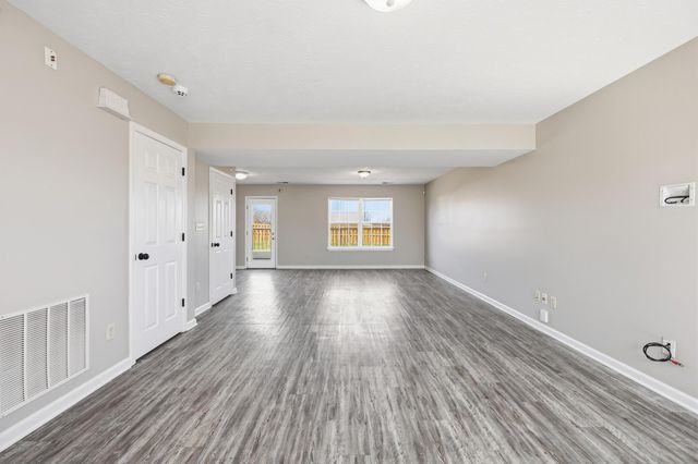 1925 Sandersville Road, Lexington, KY 40511