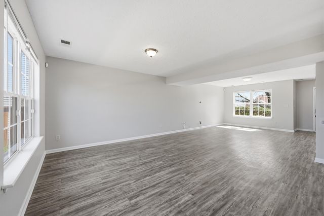 1925 Sandersville Road, Lexington, KY 40511