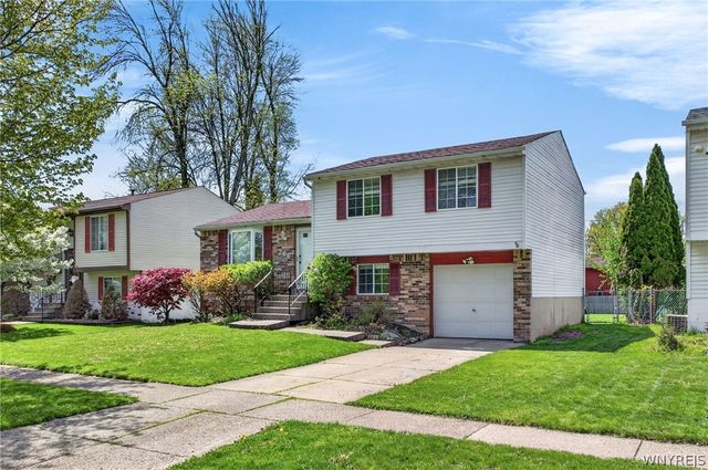 266 Peppertree Drive, Amherst, NY 14228