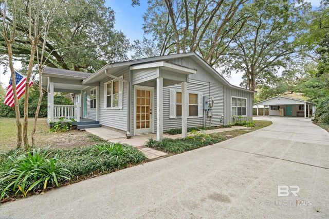 517 Horton Lane, Fairhope, AL 36232