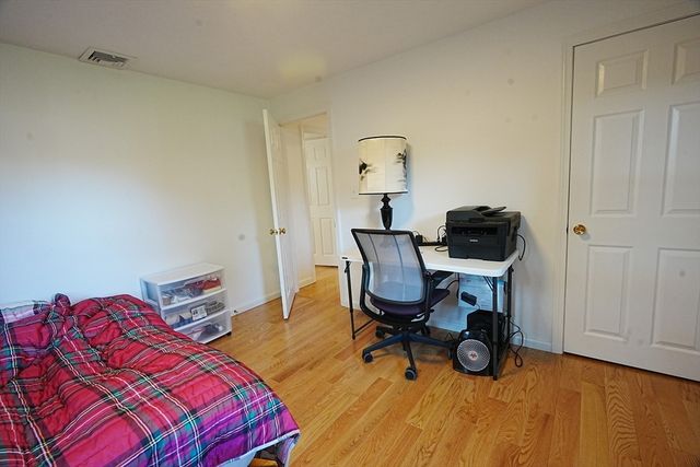 7 Young St, Tewksbury, MA 01876