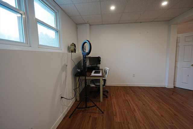 7 Young St, Tewksbury, MA 01876