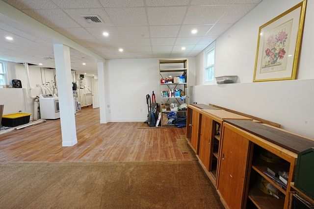 7 Young St, Tewksbury, MA 01876