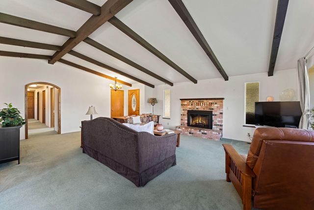 274 Parkhill Place, Grants Pass, OR 97527