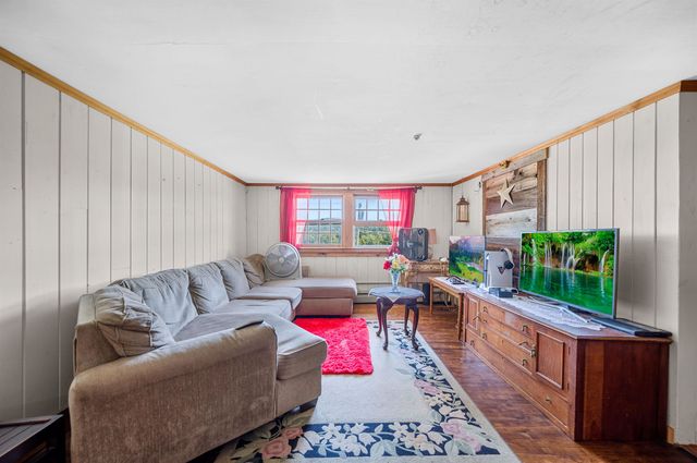 14 Barrows Road, Stowe, VT 05672