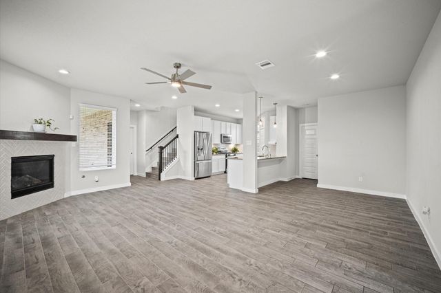 144 Shining Point Drive, Waller, TX 77484