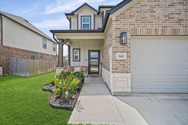 144 Shining Point Drive, Waller, TX 77484
