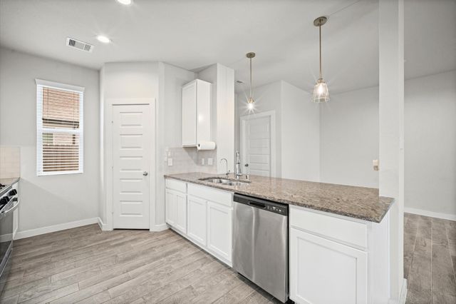 144 Shining Point Drive, Waller, TX 77484