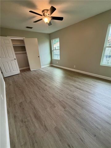 1315 Brentwood Dr, Corpus Christi, TX 78415
